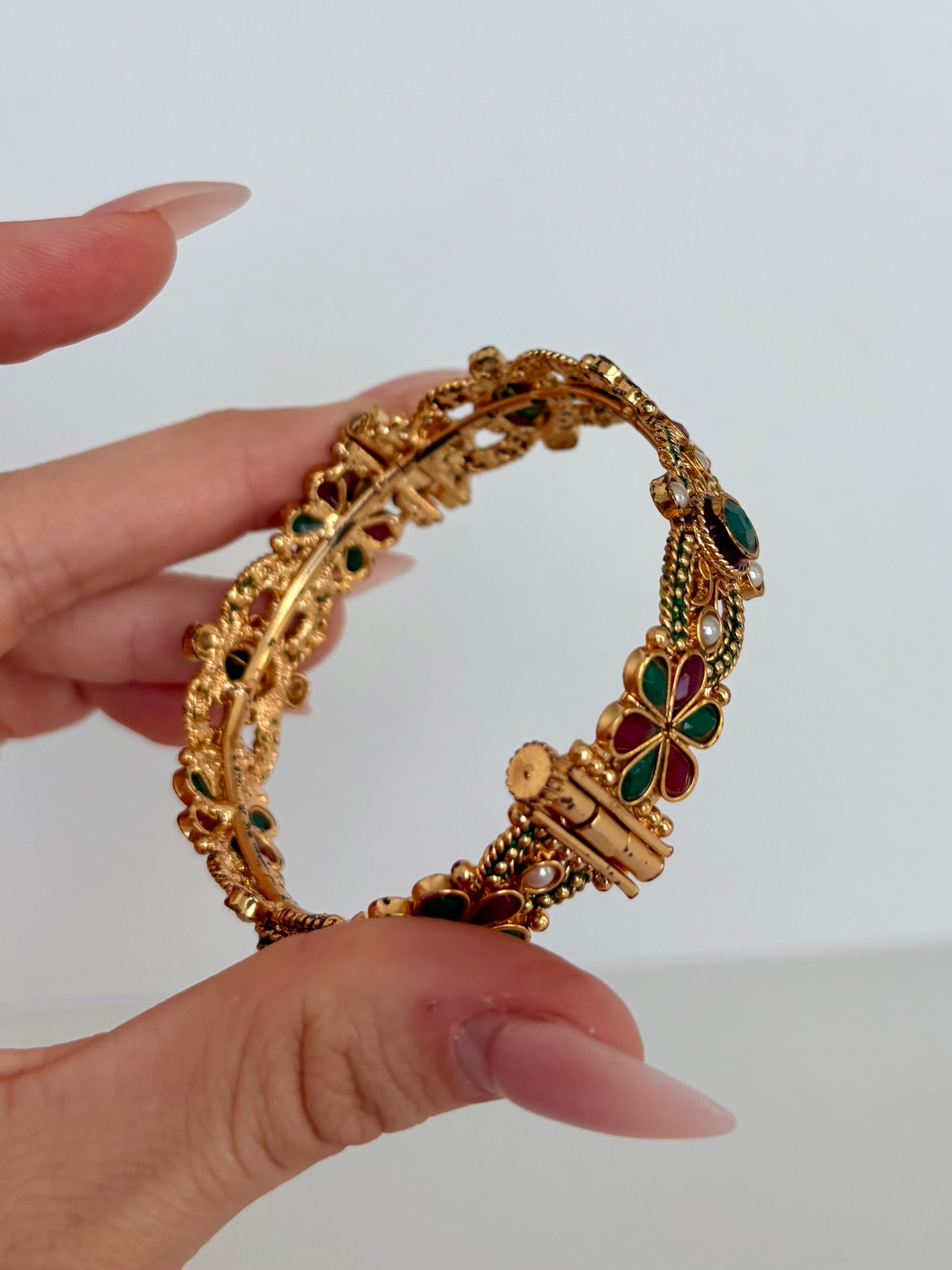 Rare Vintage India Inspired Gold Bangle