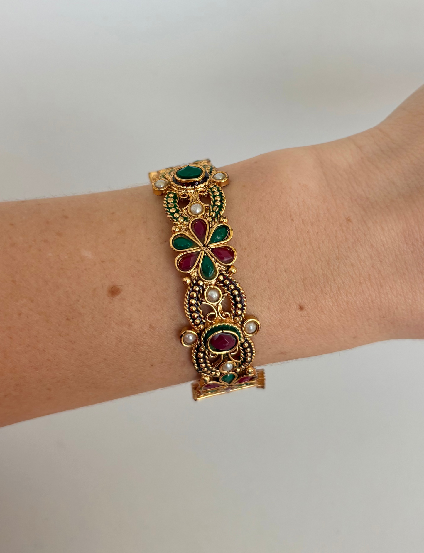 Rare Vintage India Inspired Gold Bangle