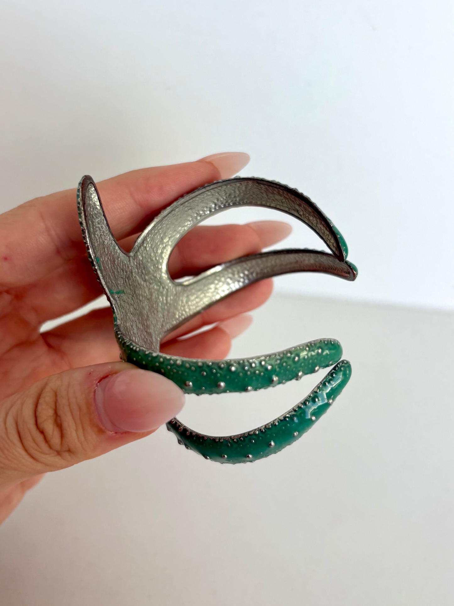 Rare Vintage Statement Green Starfish Silver Cusp