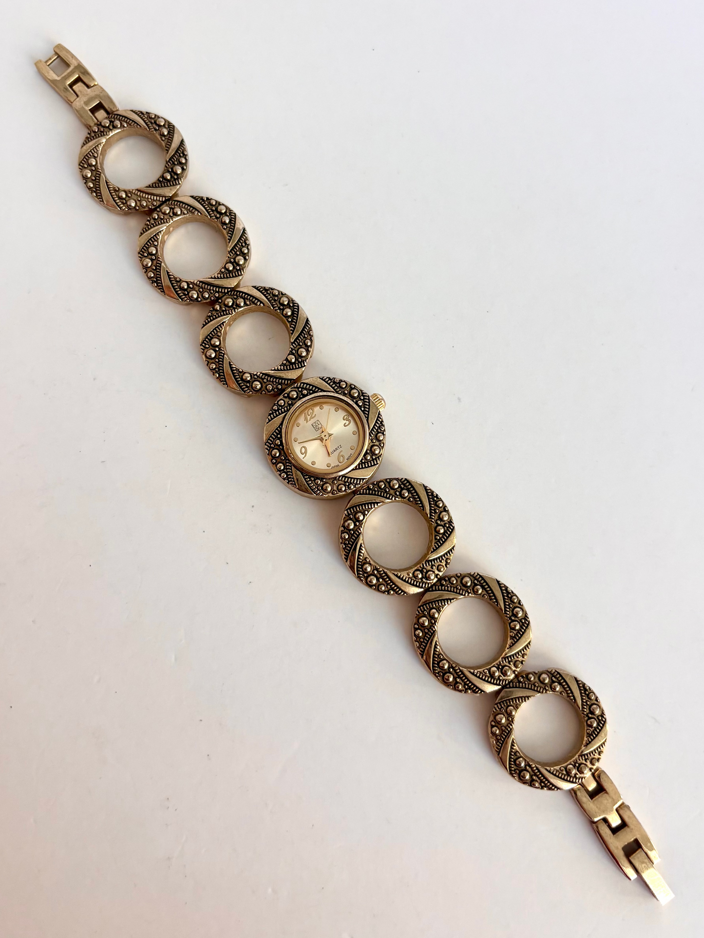 Rare Vintage Unique Gold/Black Circular Dial & Detail Womens Watch