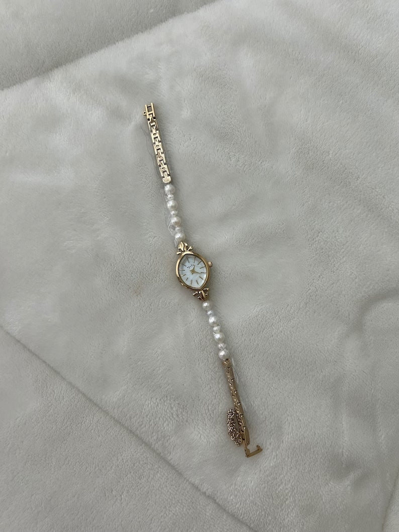 Vintage Gold Pearl Womens Watch Small Face