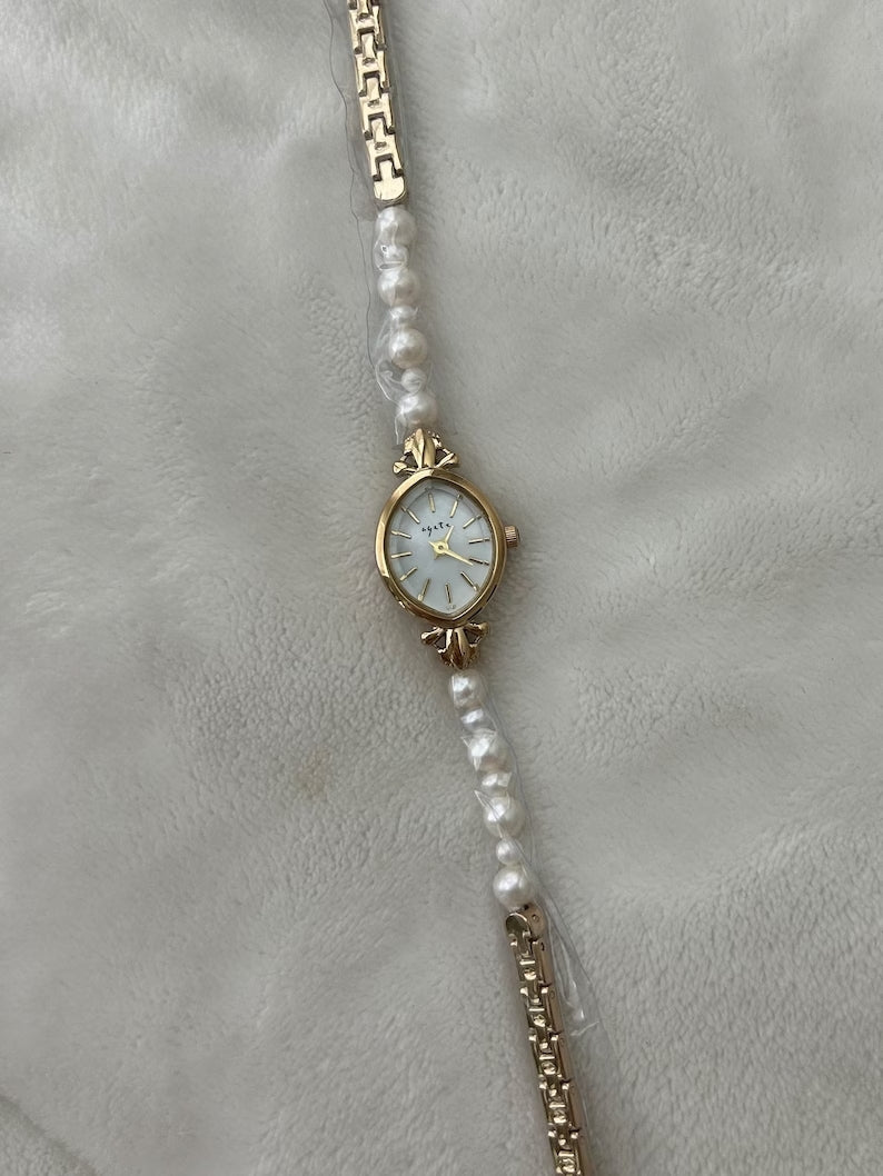 Vintage Gold Pearl Womens Watch Small Face